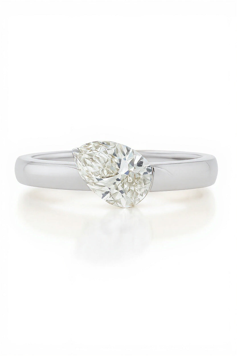 Venera Pear Lab Grown Diamond Engagement Ring